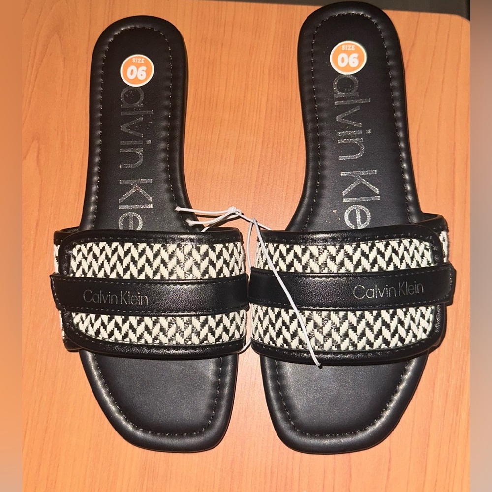 Calvin Klein Black and Cream Patterned Sandals - Picture 4 of 5